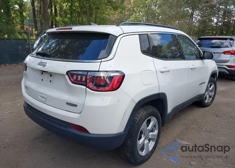 2020 Jeep Compass Latitude 4X4 from USA, damaged, VIN 3C4NJDBB9LT150382